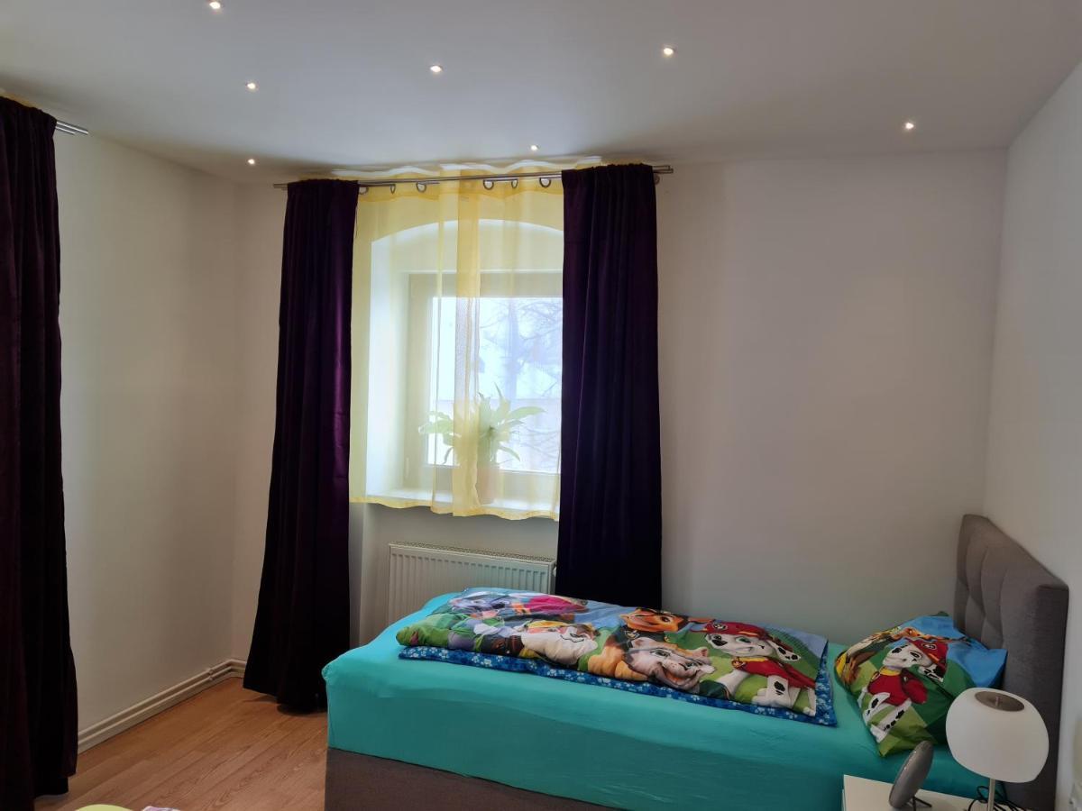 Ferien- Und Businesswohnung Relax Im Ersten Stock Sonnen Buitenkant foto