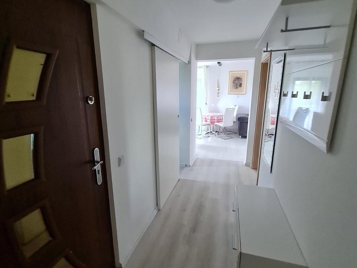 Ferien- Und Businesswohnung Relax Im Ersten Stock Sonnen Buitenkant foto