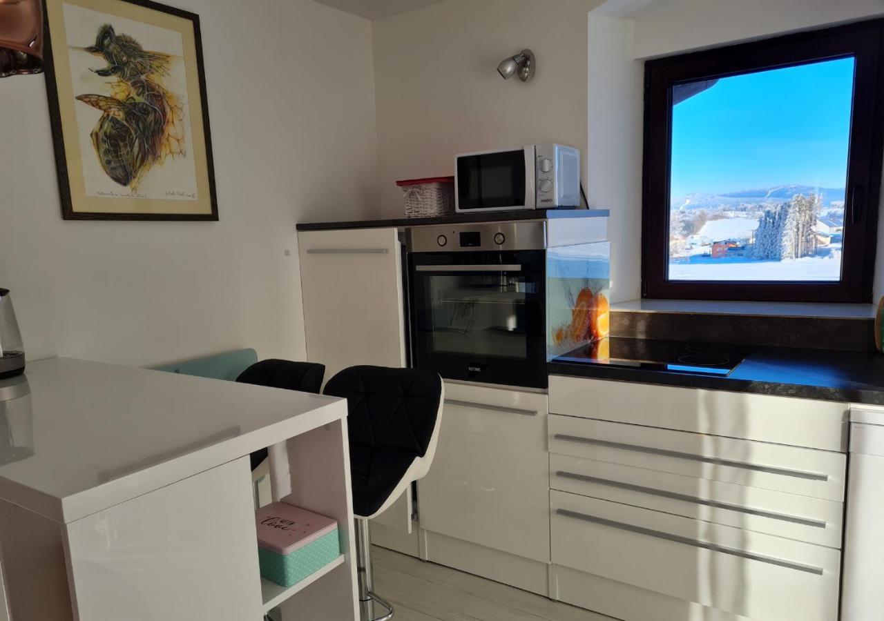 Ferien- Und Businesswohnung Relax Im Ersten Stock Sonnen Buitenkant foto